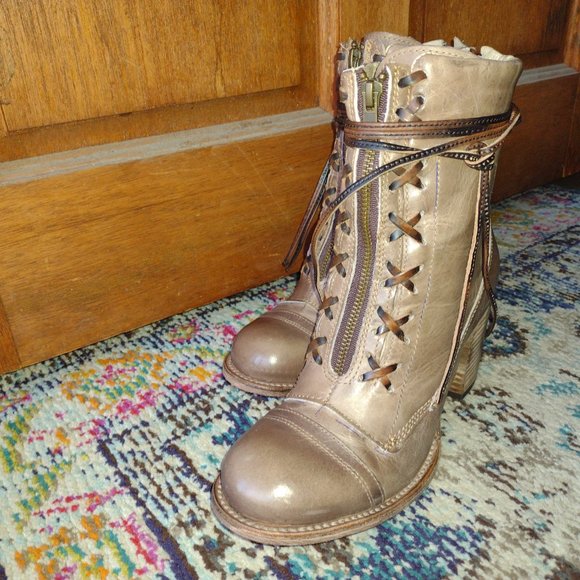 Freebird Bailey Boots - Picture 14 of 14